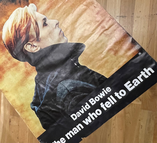 Vintage 1976 poster of “The man who fell to Earth” that starred David Bowie!