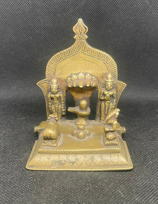 Antique Pachayatna Temple,Maharahstra  with the main shrine surrounded by four sub-shrines.