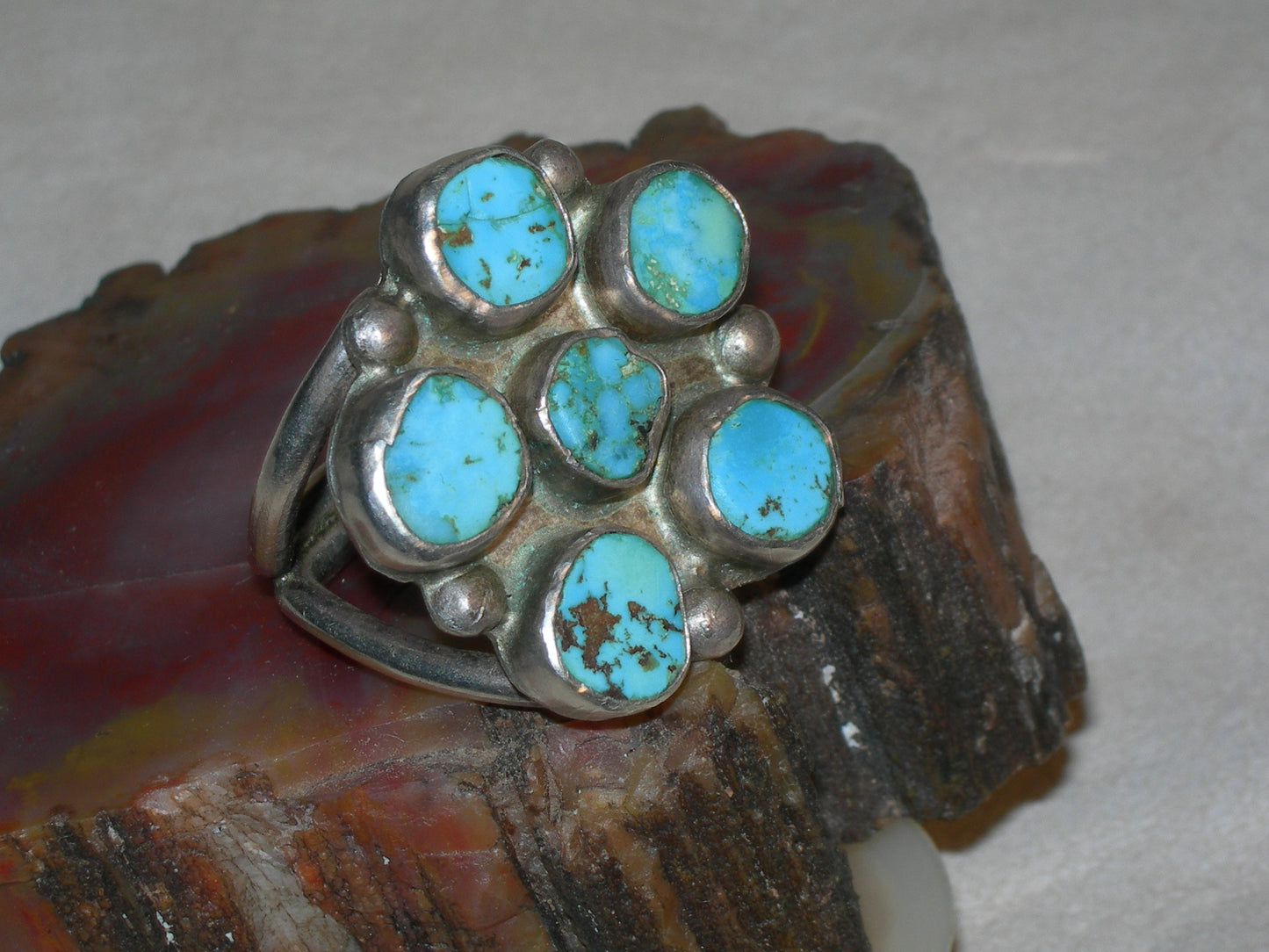 Antique Silver & Turquoise Native American Zuni Ring