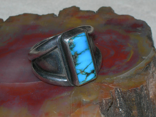 A Vintage Navajo Dine Sterling Silver & Turquoise Ring,Circa 1950’s