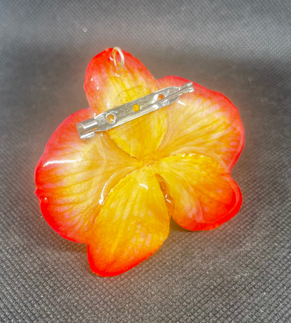 Real Whole Flower Pin & Pendant  (Medium+)